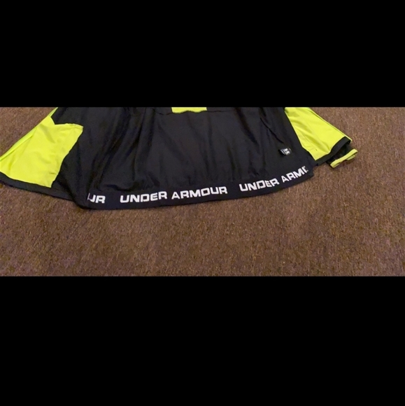 Under Armor cold gear jacket - Picture 3 of 4